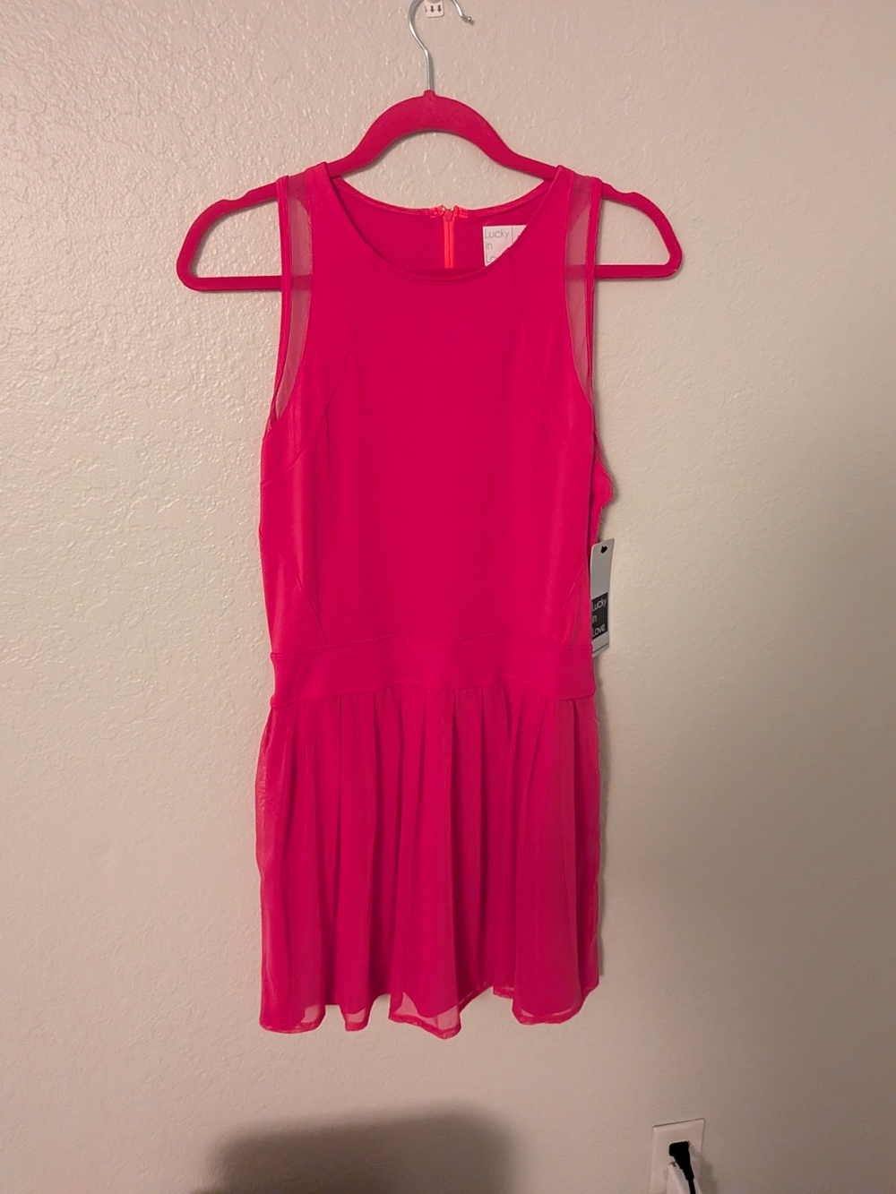 Women's Performance Bright Pink Sleeveless Athletic Dress In Medium NWT
